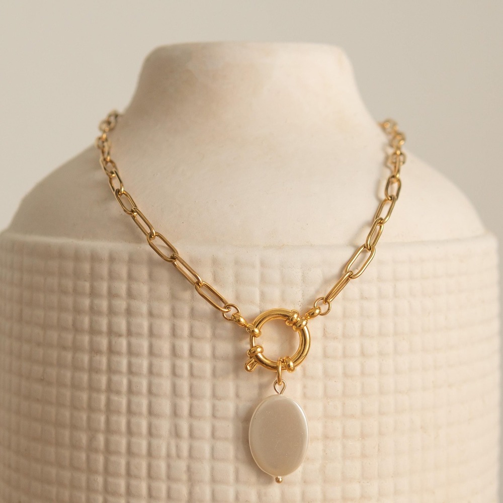 18K Gold Paperclip Chain Necklace with Toggle Clasp and Pearl Charm
